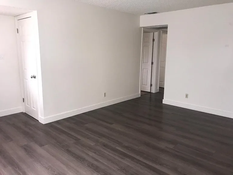 7632 Van Maren Ln — Photo 4