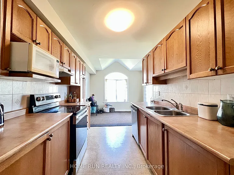 217 Deerfox Dr — Photo 11