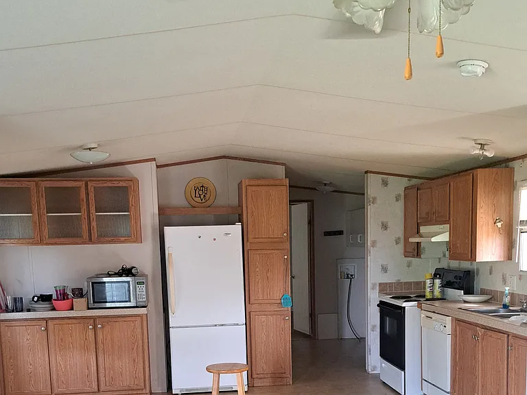 110 Jack Oneal Rd — Photo 8