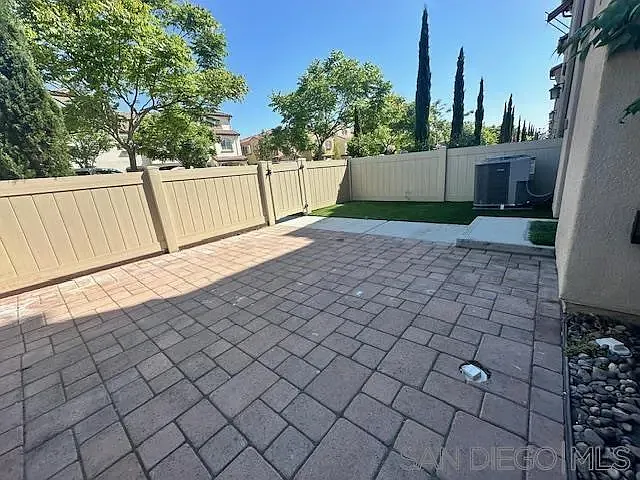 1404 Santa Victoria Rd #2 — Photo 36
