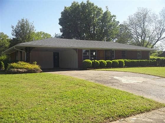 1st image of 1467 Laudeen Dr