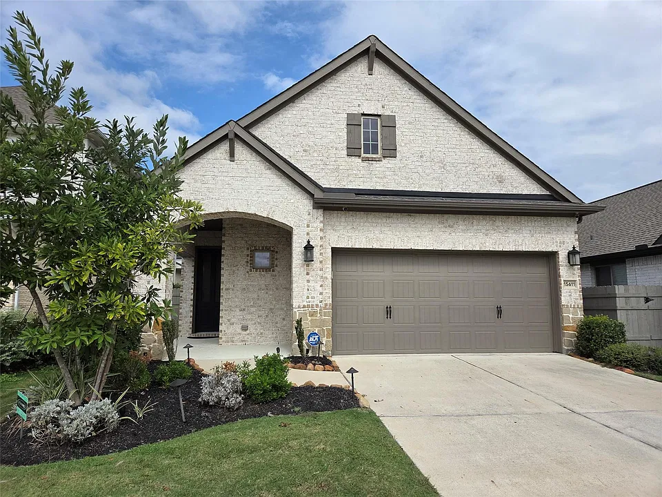 15611 Rising Wren Ct