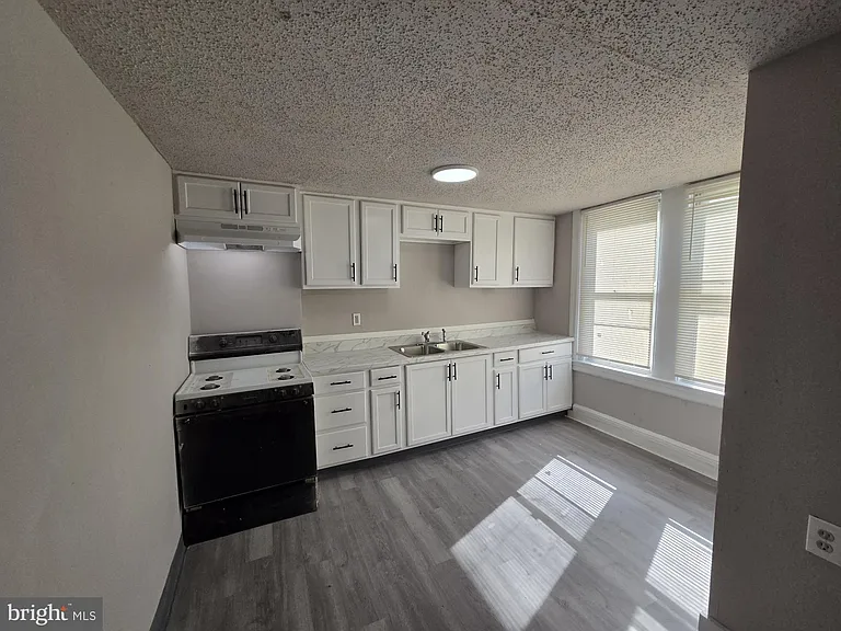 6413 Old York Rd #2 — Photo 8