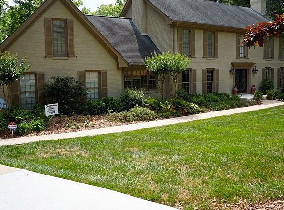 2nd image of 5581 Woodsong Dr