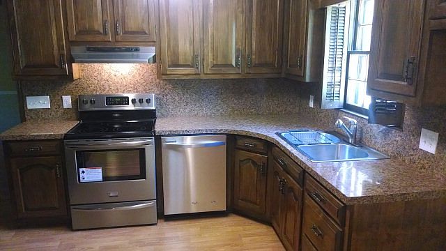 2nd image of 184 Ruben Dr NE