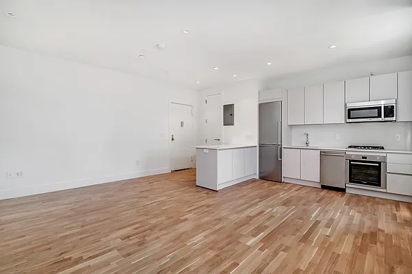 Rented by Akelius Real Estate Management | media 6