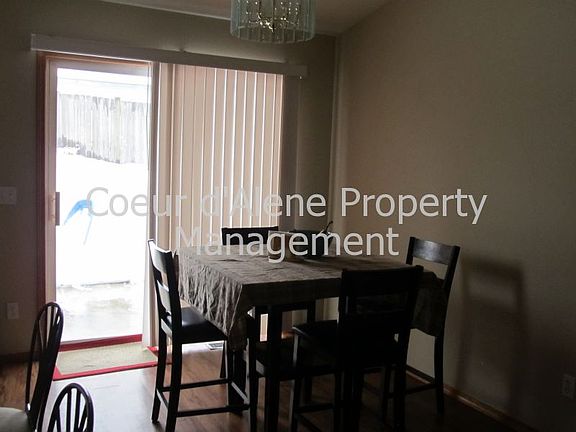 2nd image of 3120 N Treaty Rock Blvd