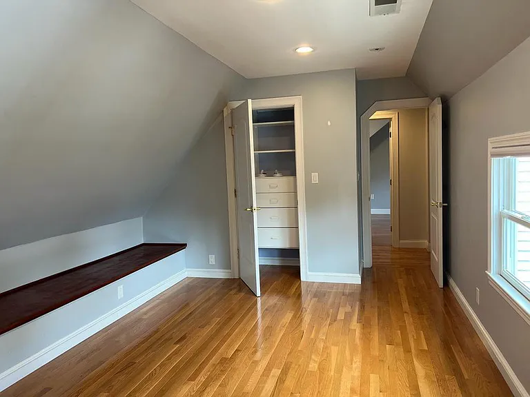 303 Cabot St — Photo 31