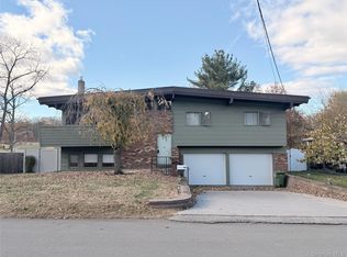 78 Commonwealth Ave, Middletown, NY 10940