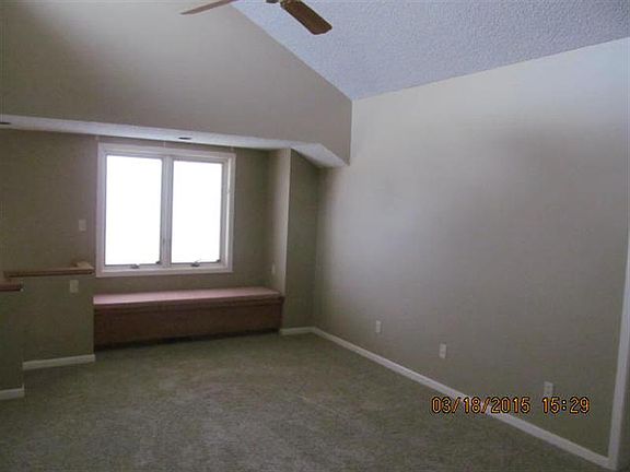 3rd image of 3025 Wellington Ct