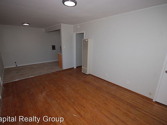 4th image of 1427 El Camino Real #6