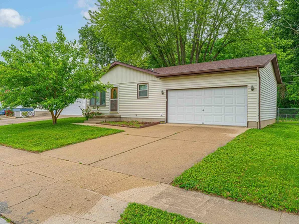 133 Buckhorn Dr, Springfield, IL 62707