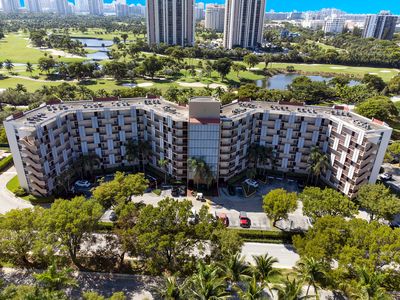 3101 N Country Club Drive #205, Aventura, FL, 33180