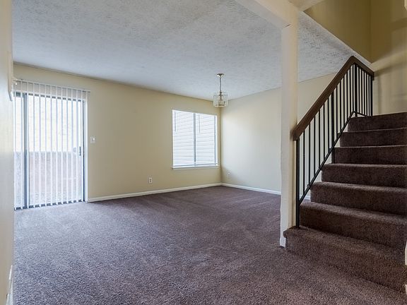 8564Creekwood--3_12162025