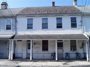 218 2nd St, Catasauqua, PA 18032