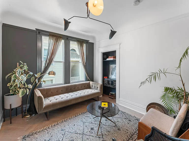 54 Auburn St #1 — Photo 4