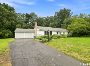 33 Franklin Ln, Glastonbury, CT 06033