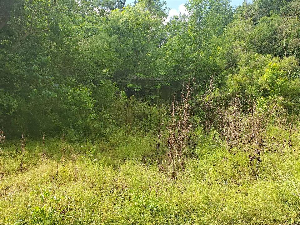 1st image of 122 Beth Ann Dr
