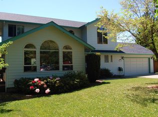 2109 NW Shelly Cir, Grants Pass, OR