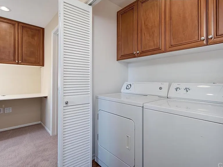 3460 Watermarke Pl — Photo 21
