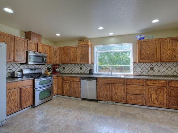 2nd image of 15628 254th Ave E