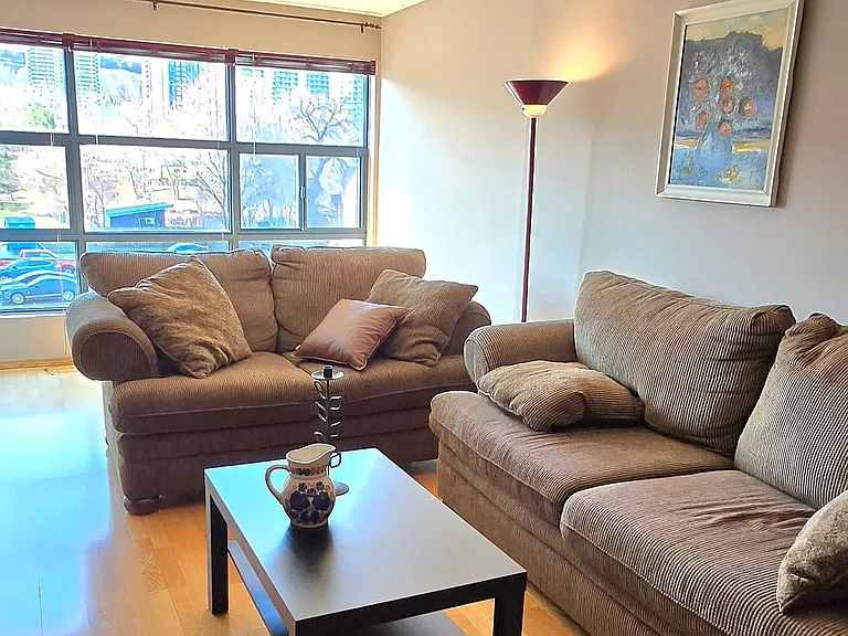 175 Hunter St E #404 — Photo 7