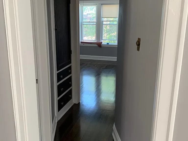 10725 S Calumet Ave #3 — Photo 7