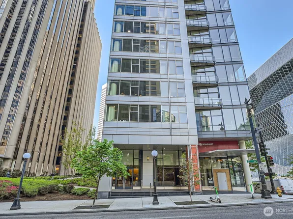 909 5th Avenue #701, Seattle, WA 98104