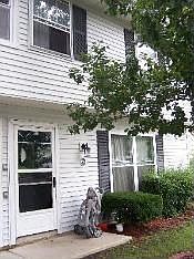 1st image of 20 S Fernwood Dr