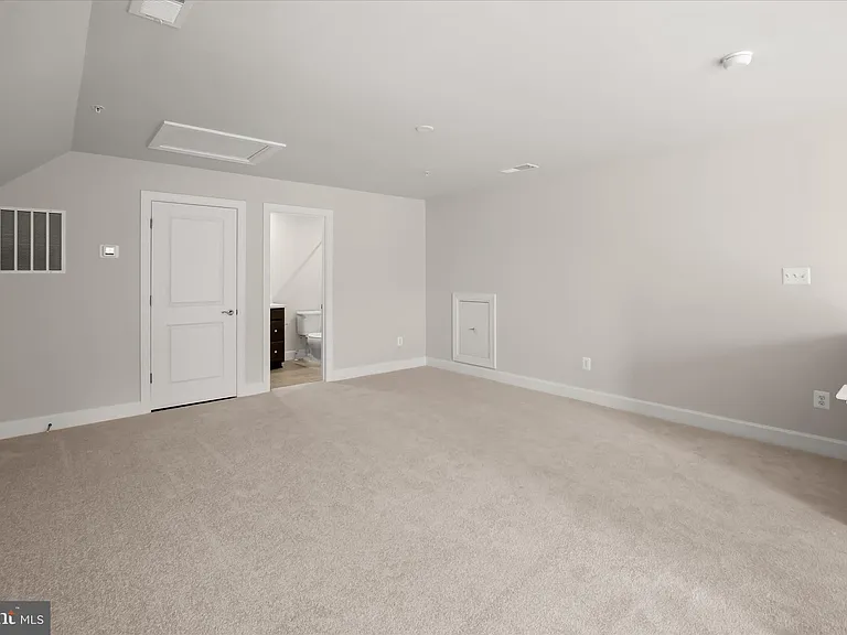 3823 Solidarity Cir — Photo 54