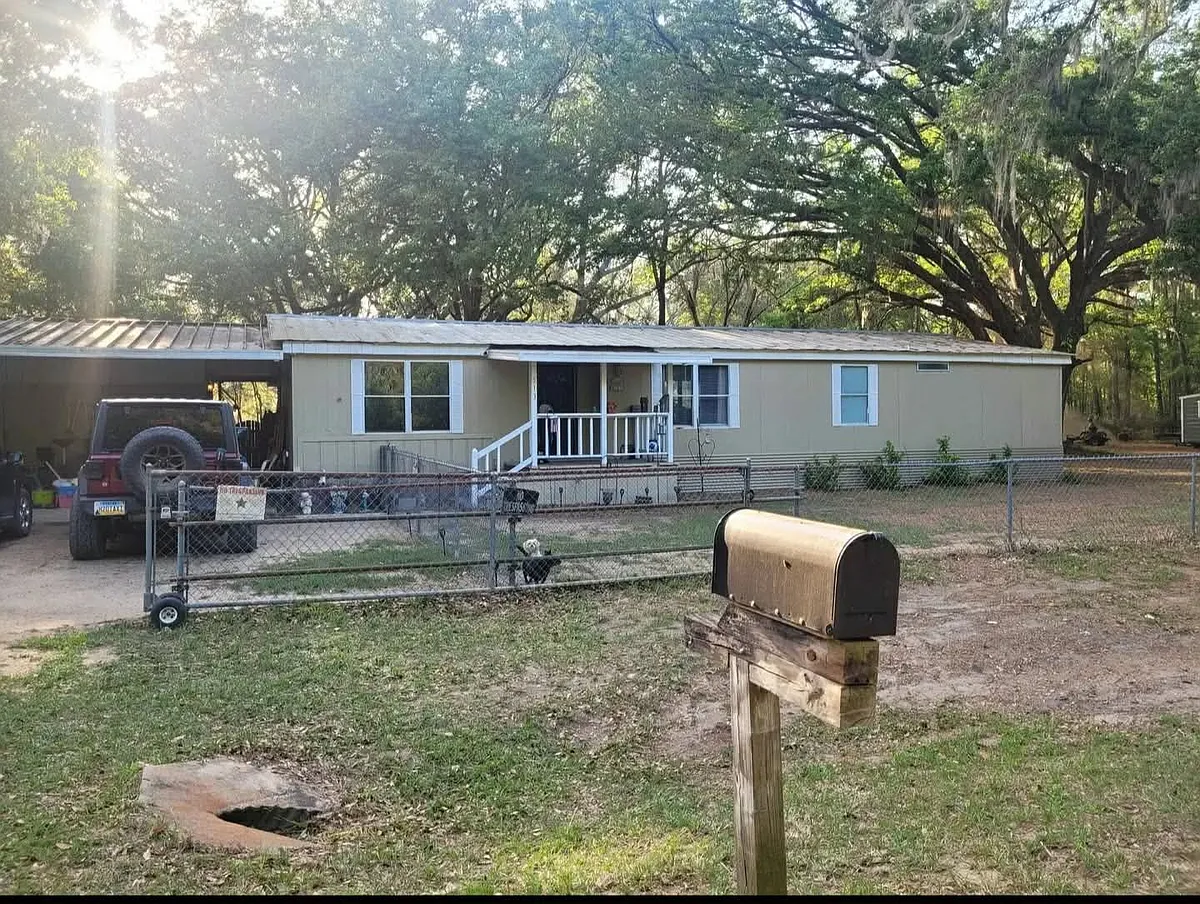 Building Photo - 513 Wilson Dr