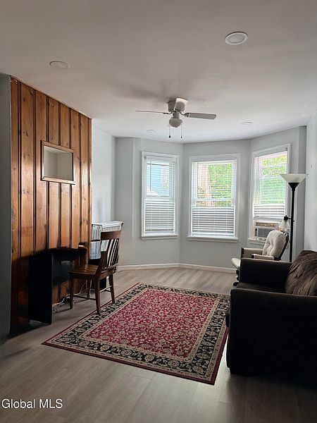 2nd image of 15 Zoar Avenue