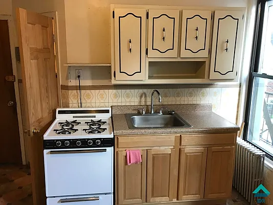 Rented by EXR | media 25