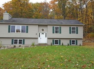 19 Oak Ridge Rd, Montague, NJ 07827