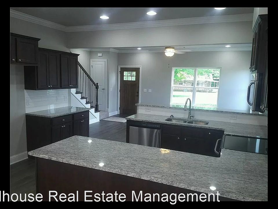 1st image of 1746 N Sang Ave #10928043