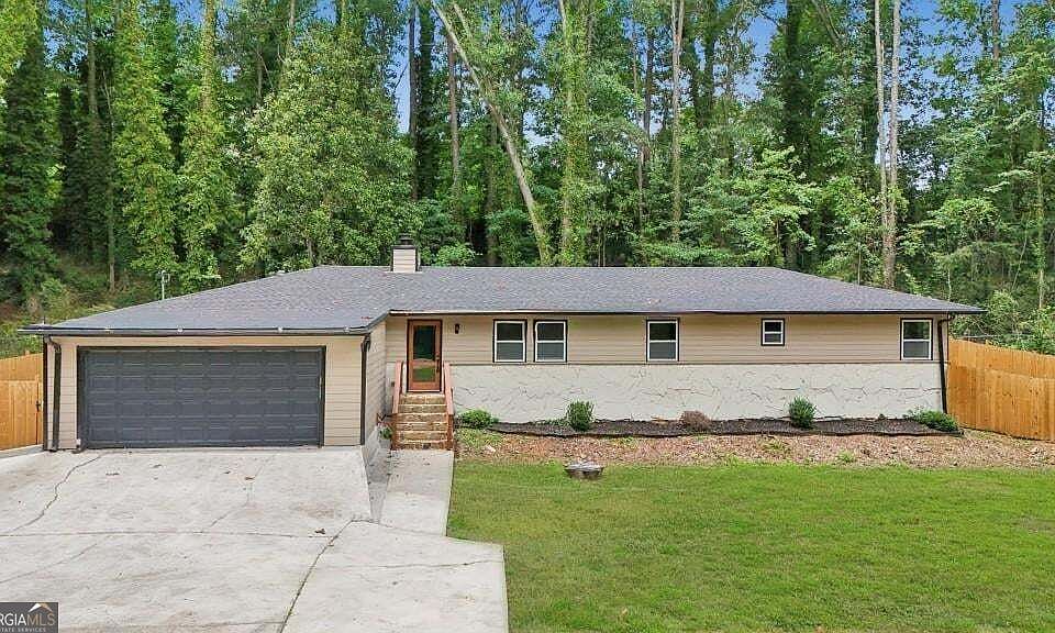 1st image of 2950 Concord Dr