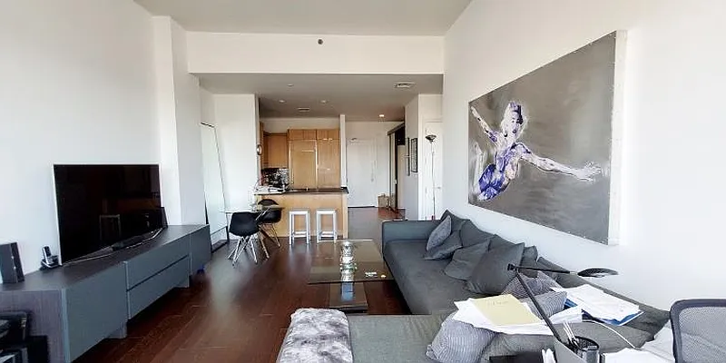 Sold by Battery Park Realty | media 2