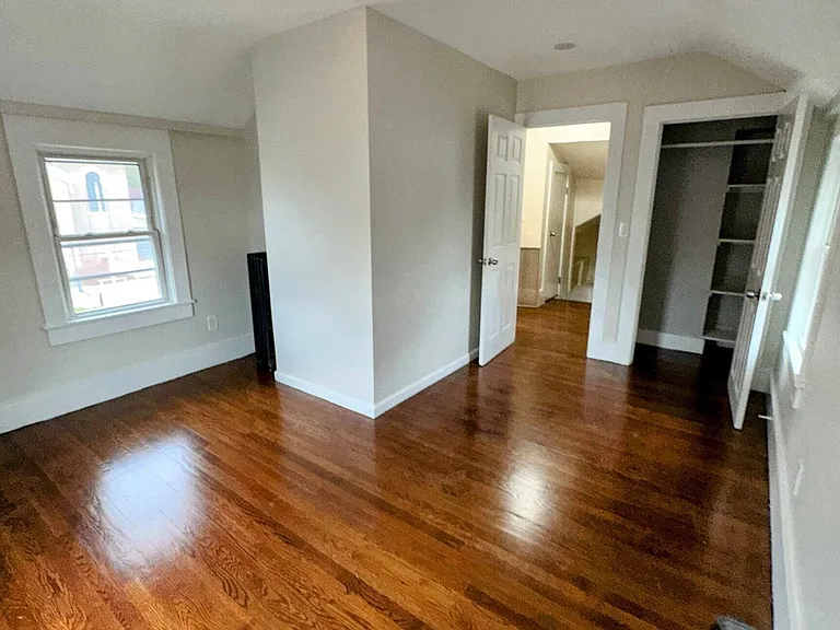 34 Bulkeley Pl — Photo 16