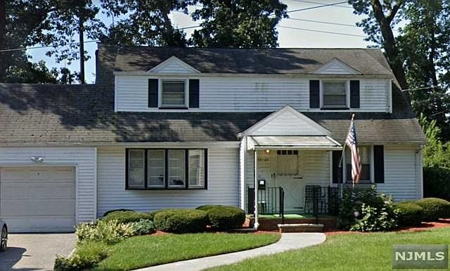 1st image of 33-24 Lenox Dr