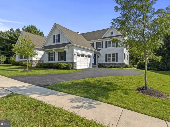 224 Daylesford Ct, Kennett Square, PA 19348