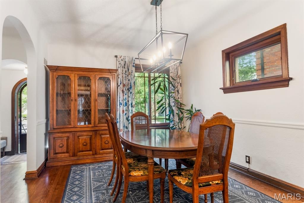 6125 Marwinette Ave, Saint Louis, MO - More