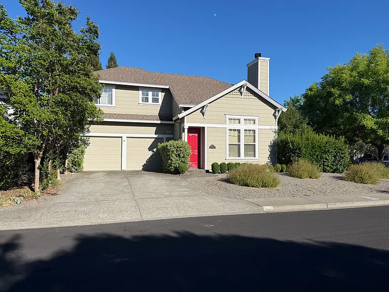 921 Chiles Ave — Photo 2