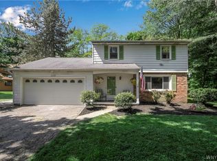 6532 Stevens Rd, Hamburg, NY 14075