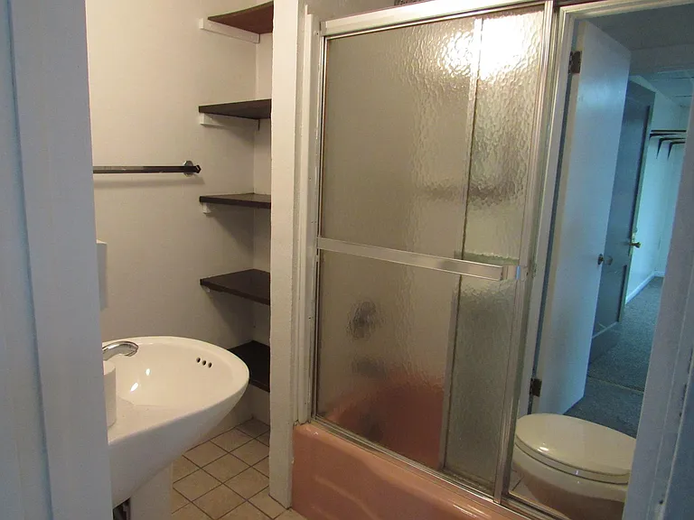 37 E Pike Rd #C — Photo 9