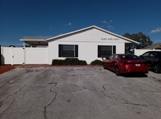 6153 Sapphire Dr, New Pt Richey, FL 34653