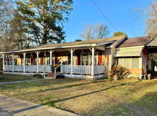 211 Dromedary St, Woodbury, GA 30293