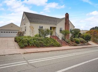 112 Moraga Ave, Piedmont, CA 94611