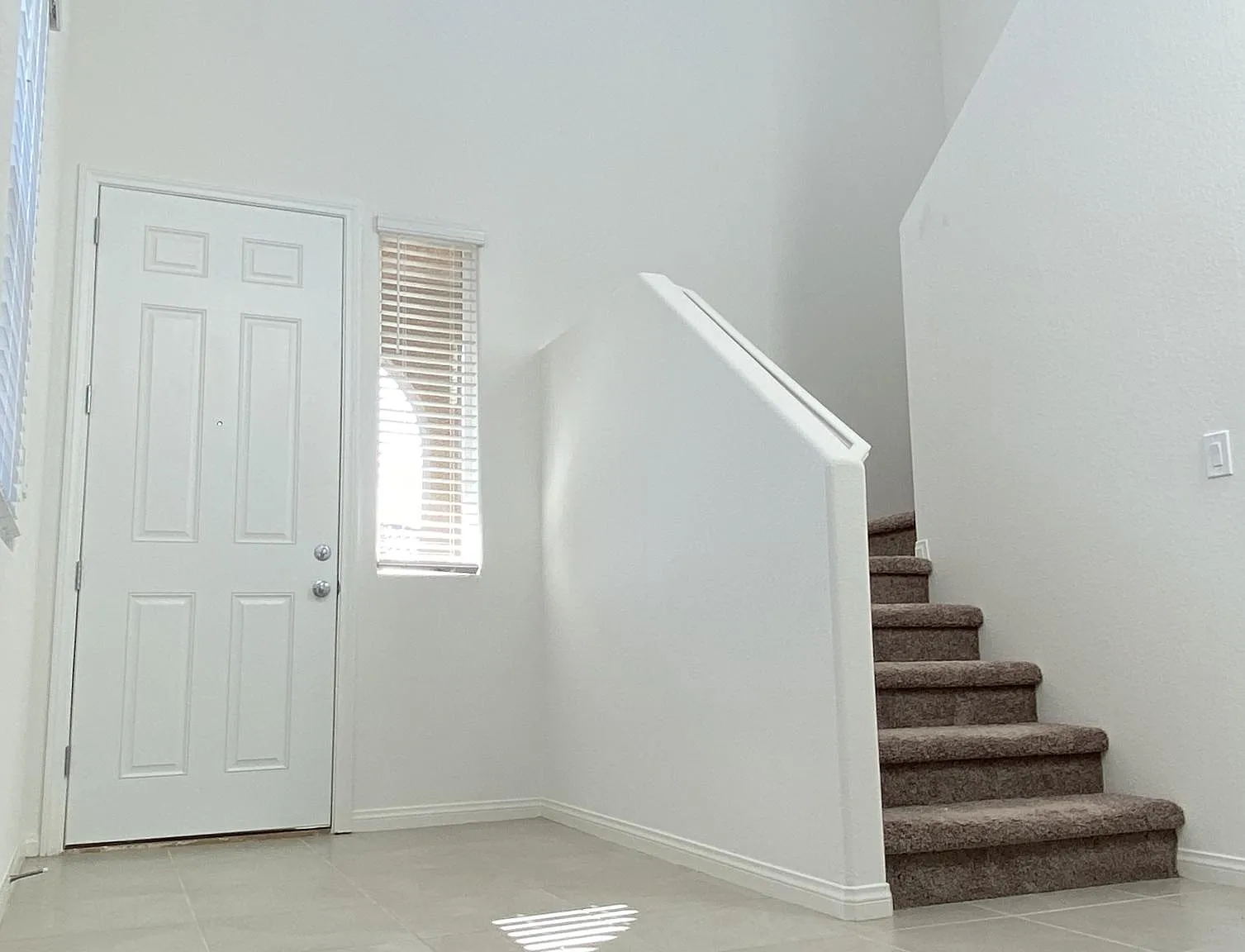 5 bed, 3.5 bath, 3066 sqft, $2,800 — Photo 3