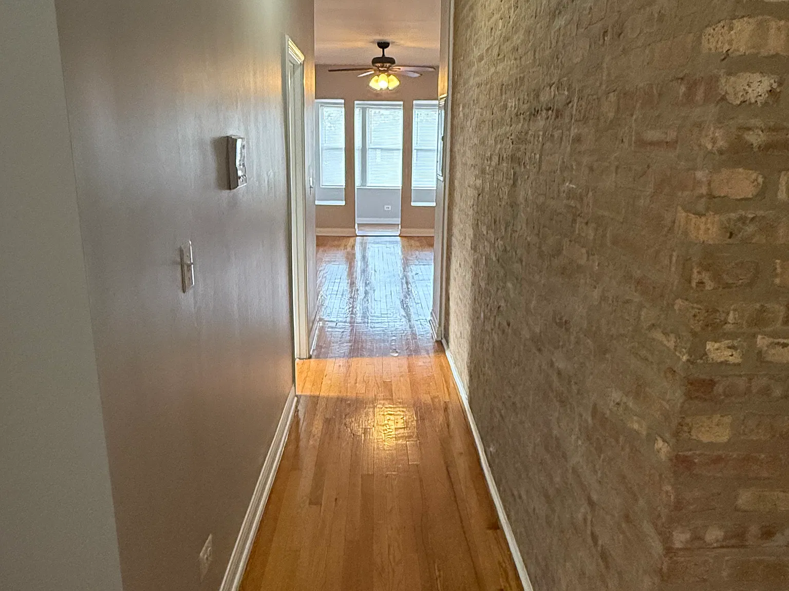 3 bed, 1300 sqft, $1,775 — Photo 4