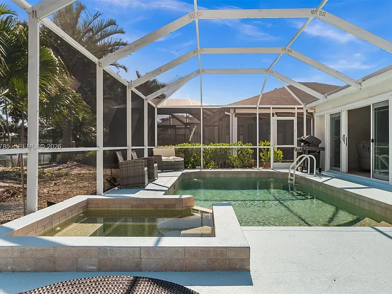 21489 Sheridan Run — Photo 74